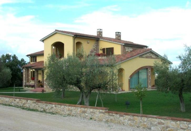 B&B La Casa Fra Gli Olivi Marsciano Kültér fotó