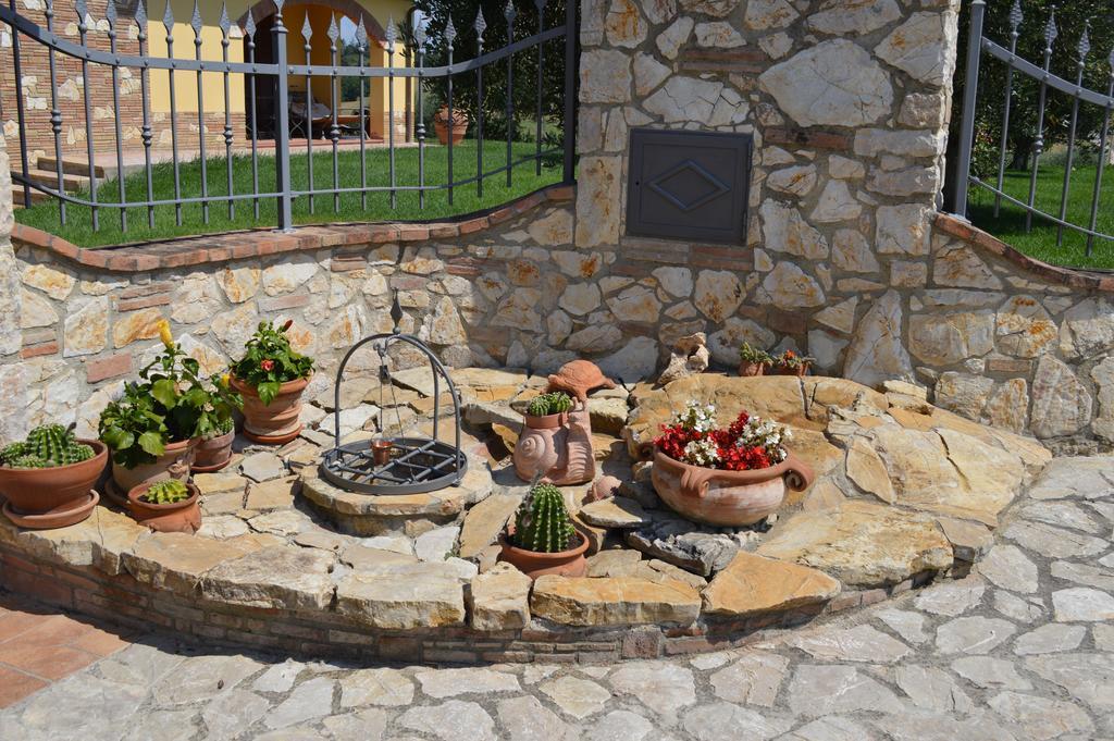 B&B La Casa Fra Gli Olivi Marsciano Kültér fotó