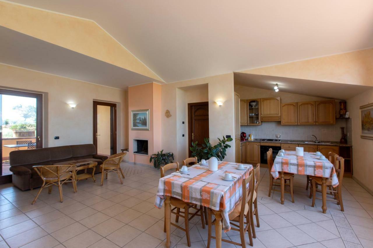 B&B La Casa Fra Gli Olivi Marsciano Kültér fotó